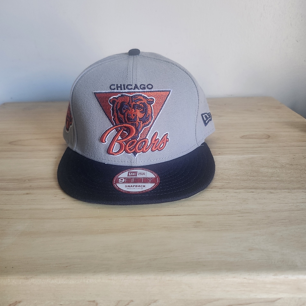 Chicago Bears Gray and Black Snapback Hat